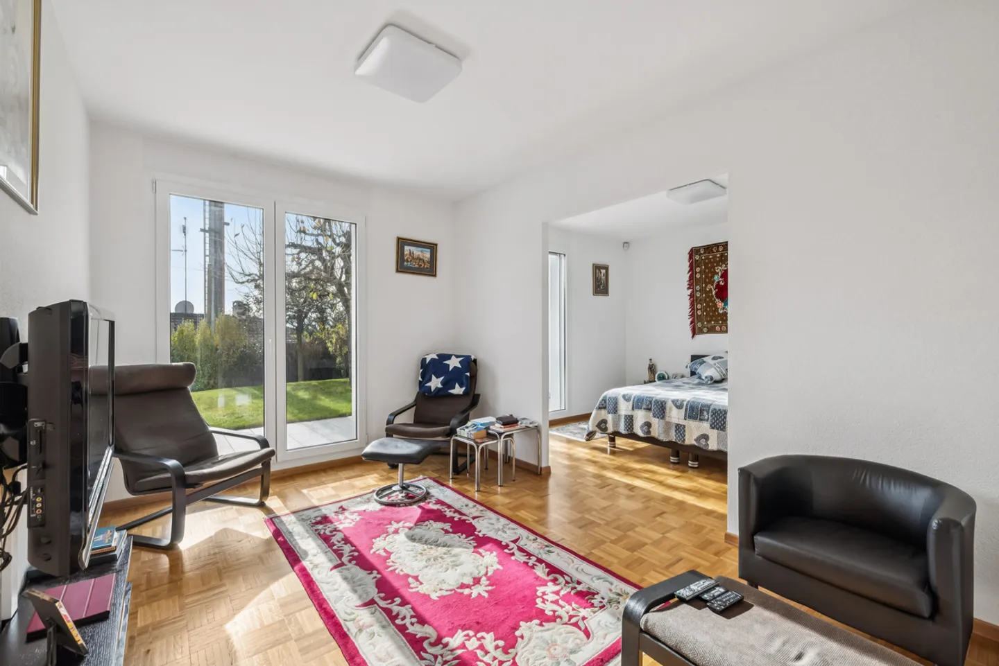 EXCLUSIVITE - GRANDE VILLA CONTEMPORAINE IDEALE POUR LES FAMILLES - Photo 6 sur 13