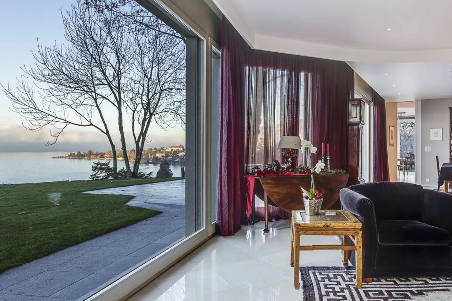 Proprietà lussuosa, vista mozzafiato e posizione unica! - Foto 7 di 13