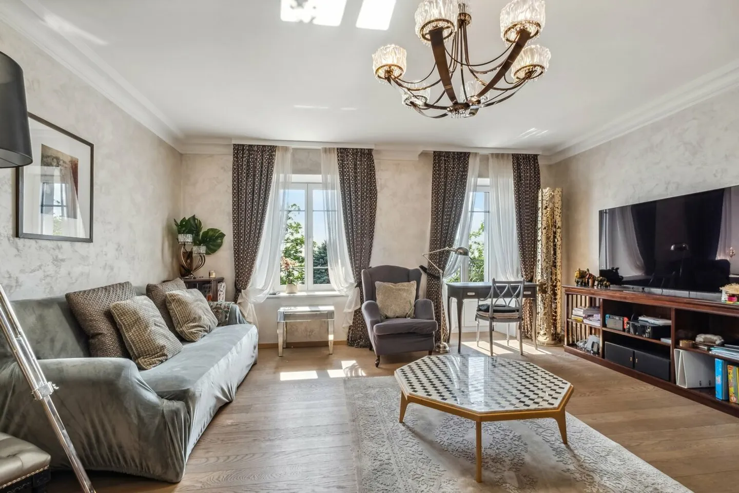 A due passi dal lago! Appartamento lussuoso con vista nel cuore di Montreux - Foto 4 di 9