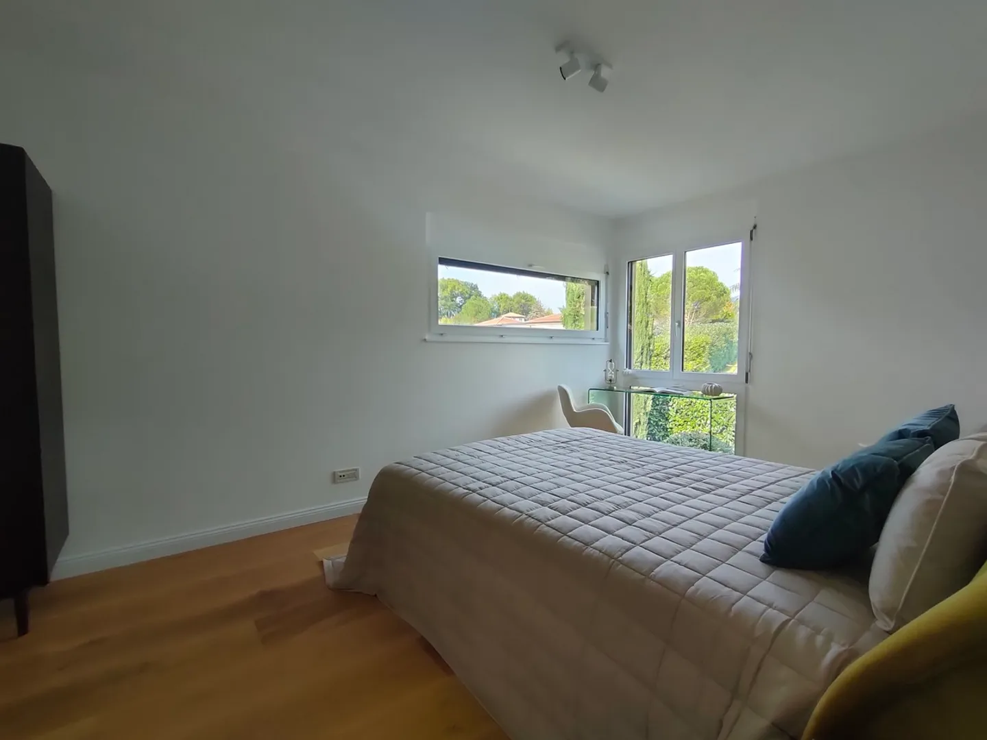 Magnifica residenza ristrutturata in un quartiere rinomato - Foto 12 di 13