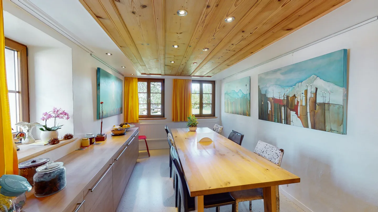 Seal and authenticity! Magnificent renovated farmhouse with 2 apartments - Photo 7 of 13