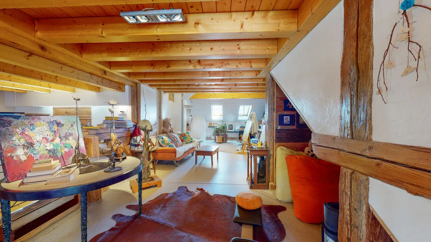 Seal and authenticity! Magnificent renovated farmhouse with 2 apartments - Photo 9 of 13
