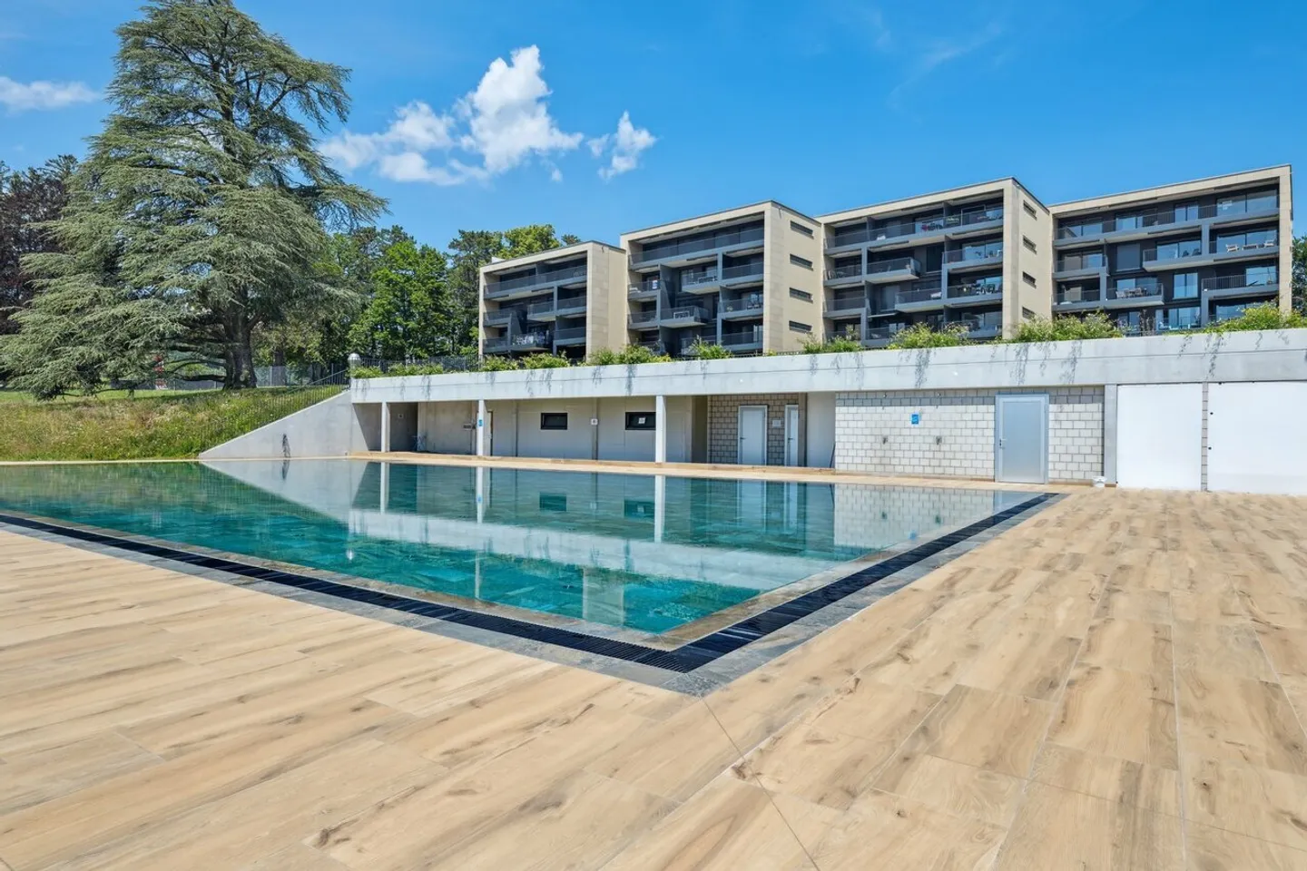 Wunderschöne Luxuswohnung mit Panoramablick auf den See - Foto 1 von 10