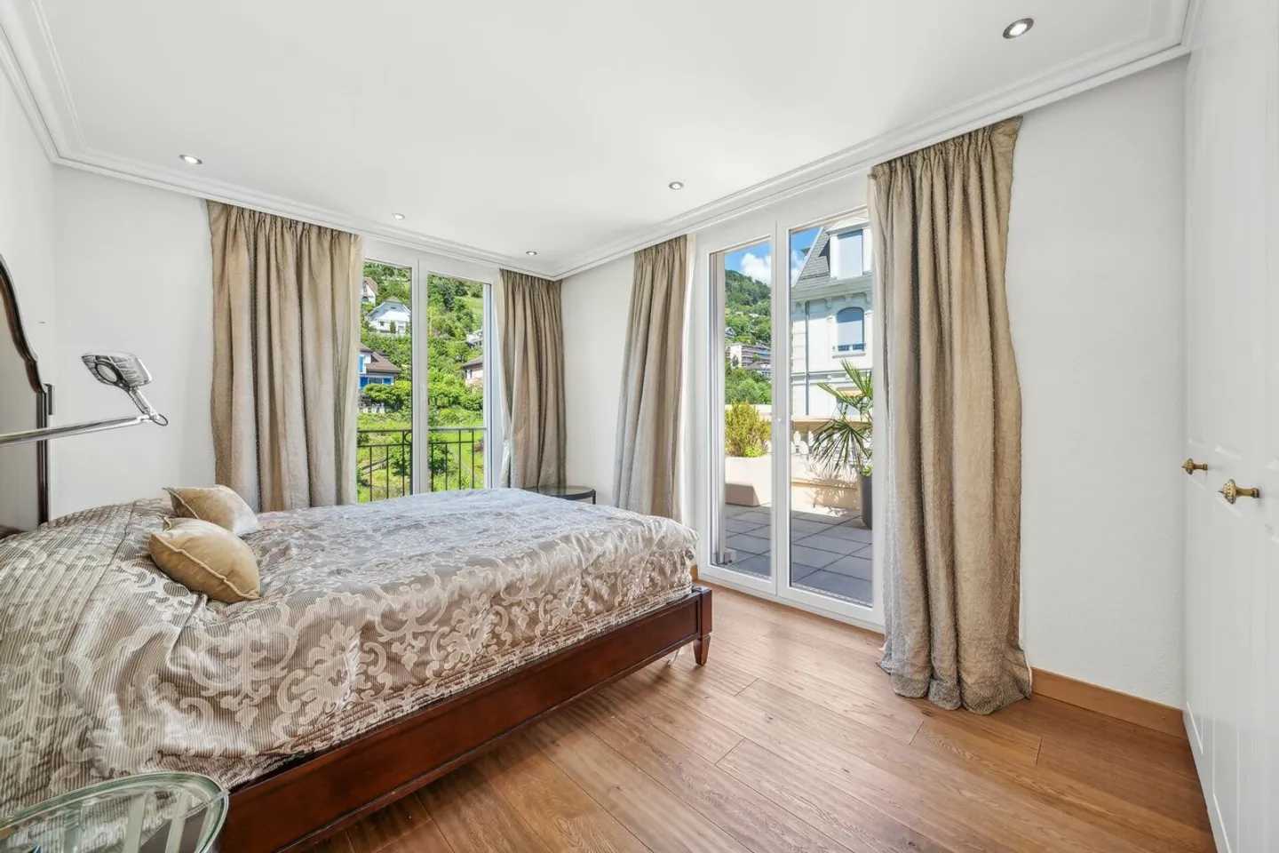 Esclusività Sotheby's! Lussuoso attico nel centro di Montreux - Foto 13 di 13