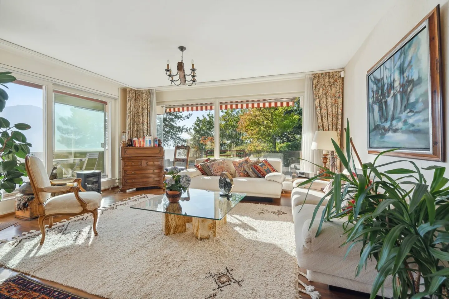 Appartamento di 4,5 locali + stanza indipendente, vista lago mozzafiato - Foto 3 di 13