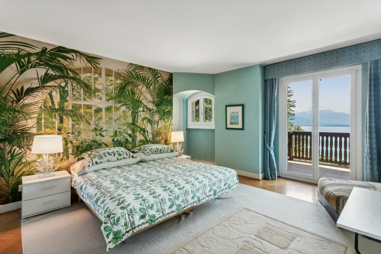 Wunderschöne Residenz mit spektakulärem Blick. - Foto 9 von 13