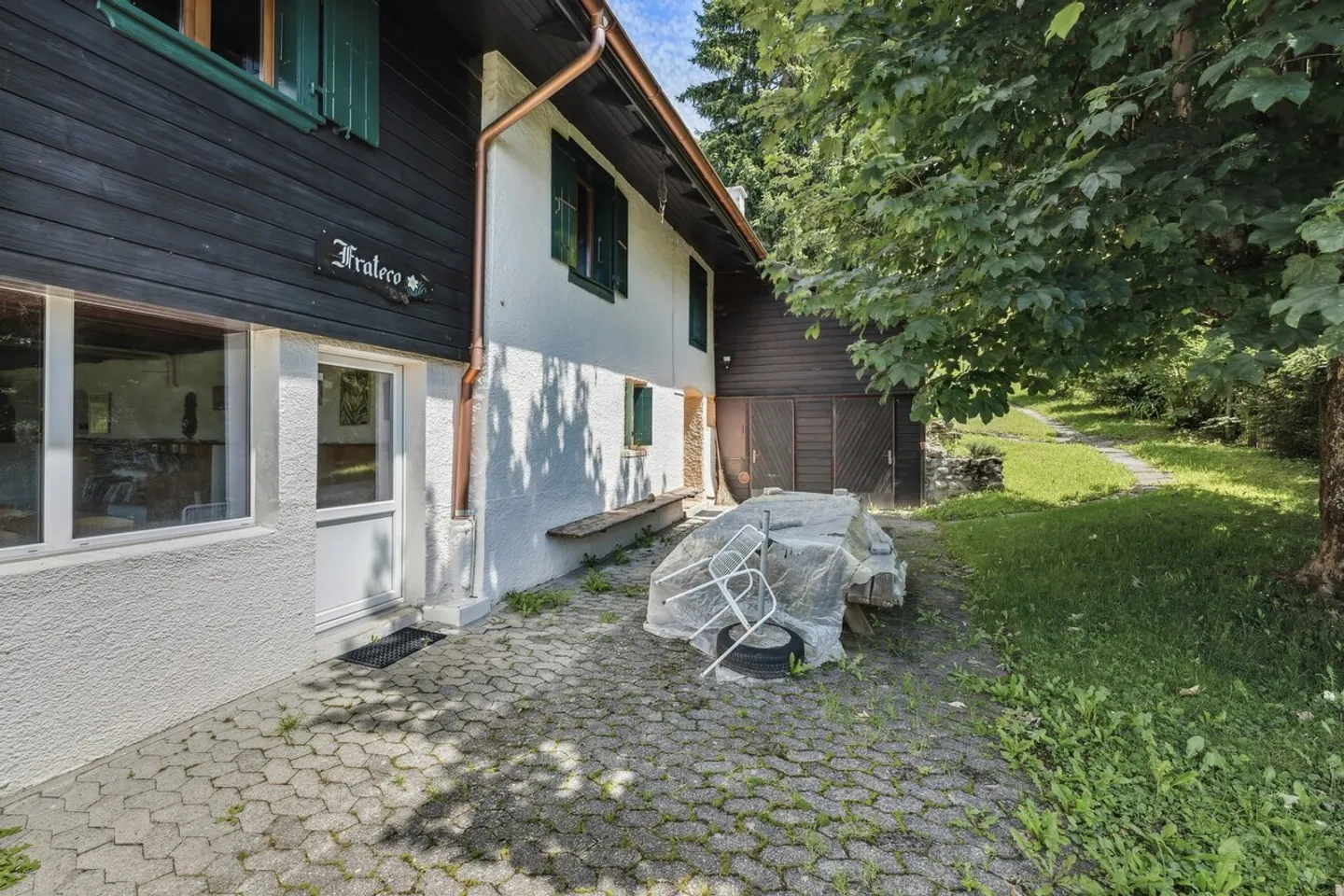 Chalet / Gîte with dormitories close to the slopes of the Pléiades - Photo 4 of 13