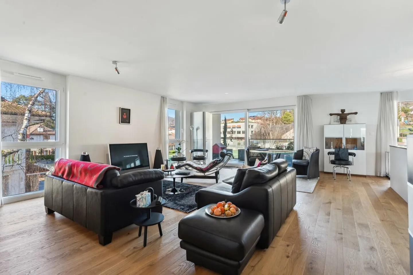 Magnifico duplex nel cuore del villaggio, alle porte di tutti i servizi - Foto 1 di 13