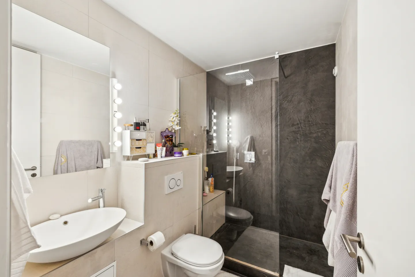 Centro di Montreux - Elegante appartamento di 4,5 locali a due passi dal lago - Foto 9 di 11