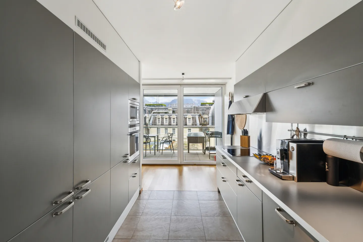 Centro di Montreux - Elegante appartamento di 4,5 locali a due passi dal lago - Foto 4 di 11
