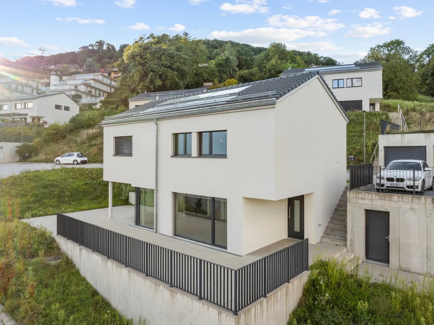 Villa familiare contemporanea in un quartiere tranquillo - Foto 3 di 13