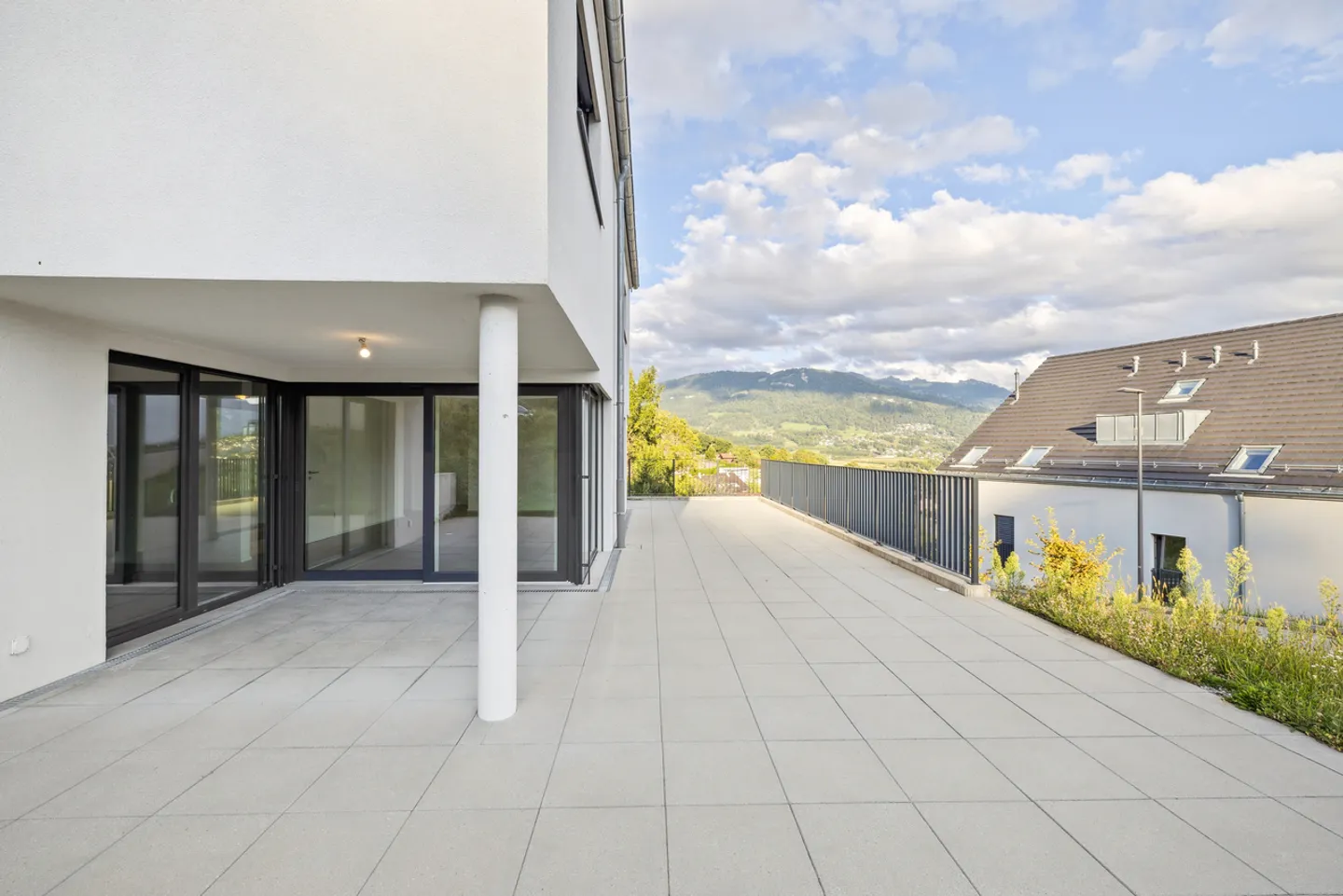 Villa familiare contemporanea in un quartiere tranquillo - Foto 12 di 13