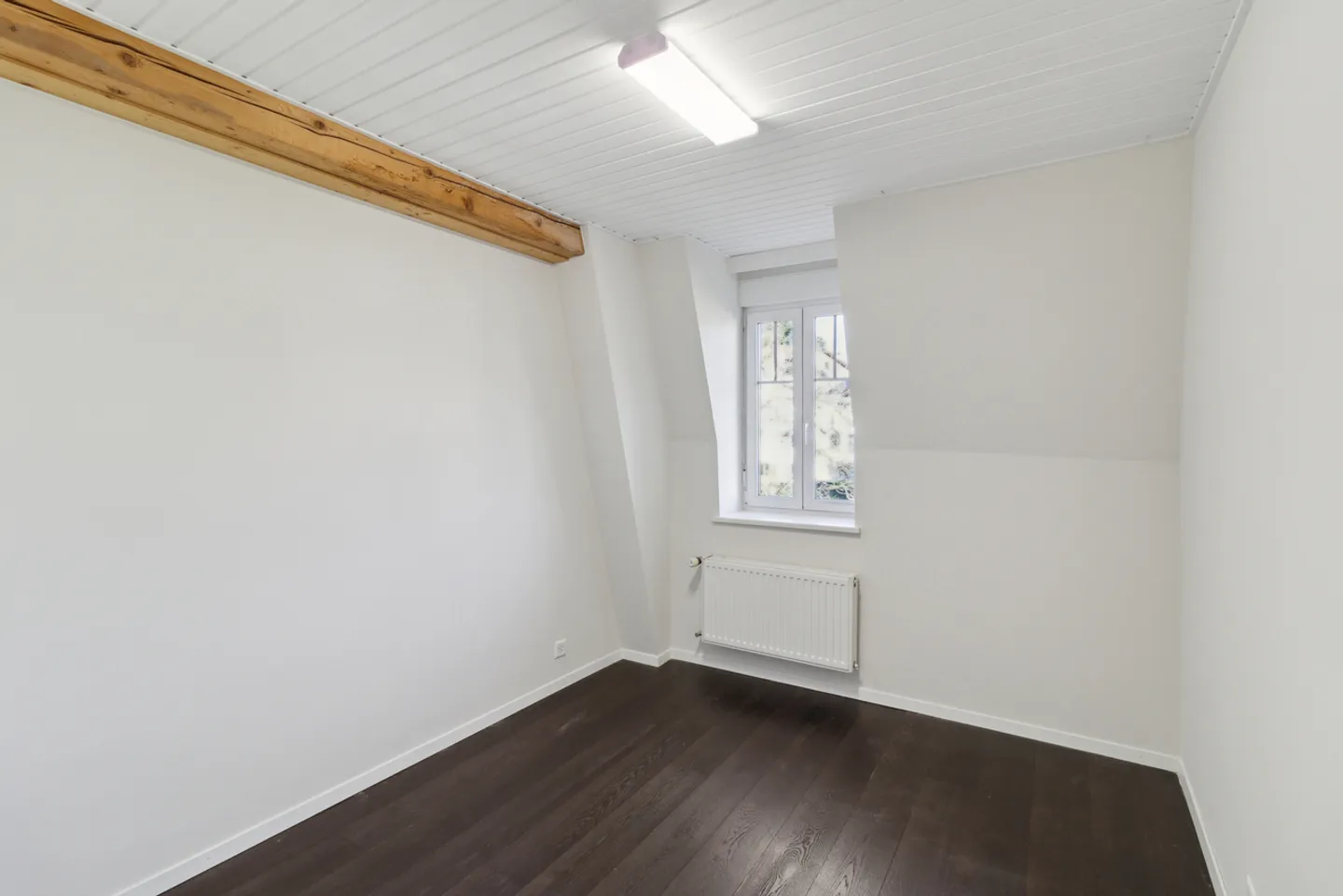 Selten: 4,5-Zimmer-Attikawohnung mit Charakter, Balkon und Seeblick - Foto 6 von 10