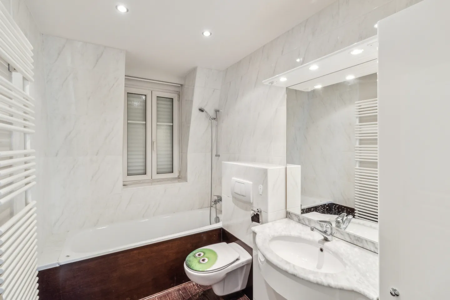 Selten: 4,5-Zimmer-Attikawohnung mit Charakter, Balkon und Seeblick - Foto 7 von 10