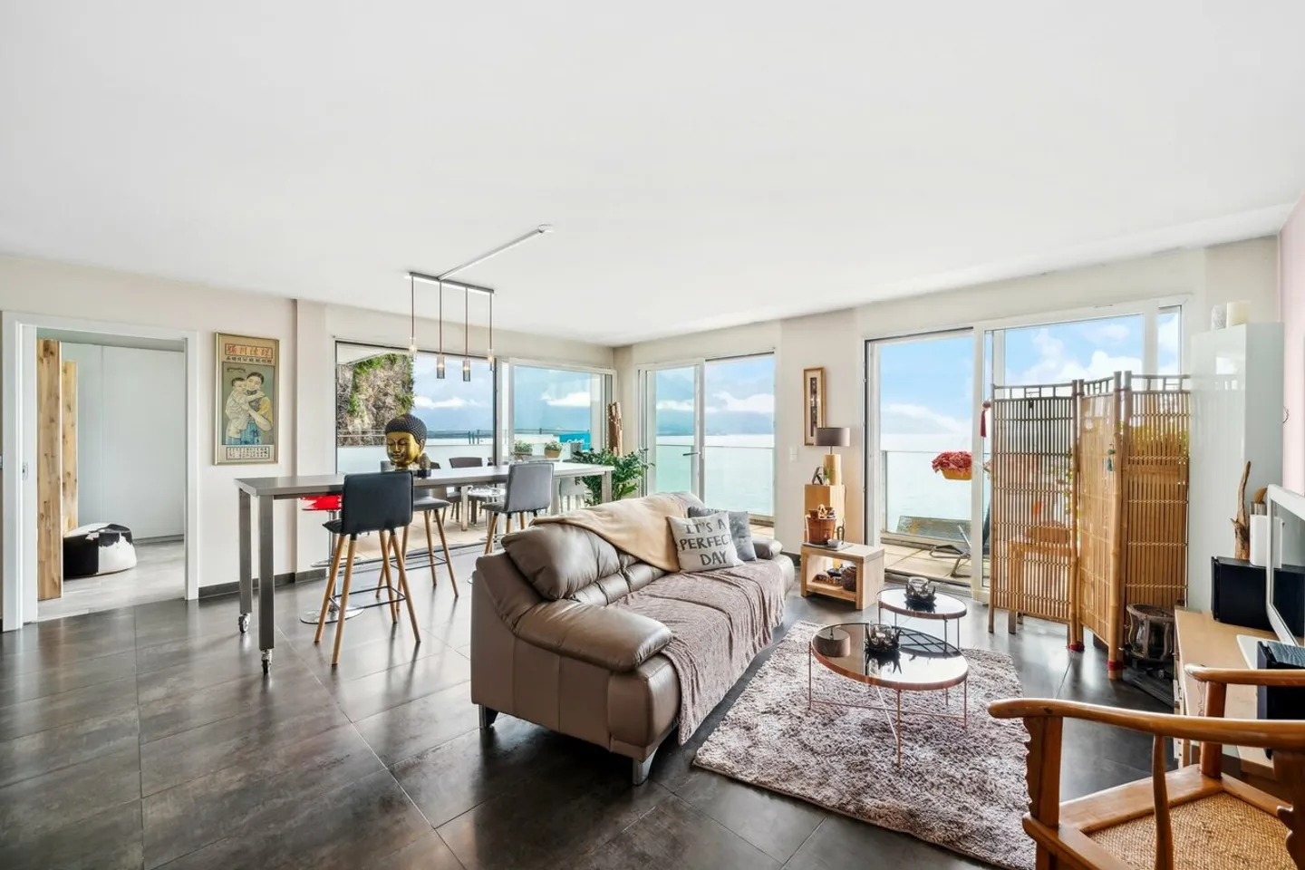 Außergewöhnliches Penthouse mit Panoramablick auf den See - Foto 3 von 10