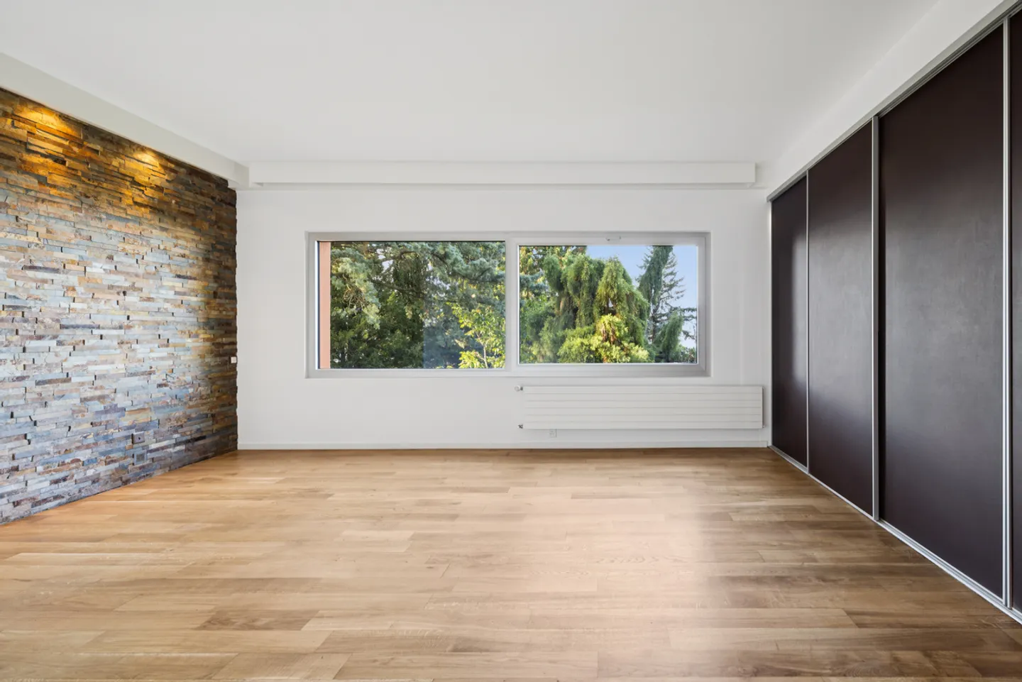 Villa di architettura moderna con vista e fascino unico - Foto 7 di 13