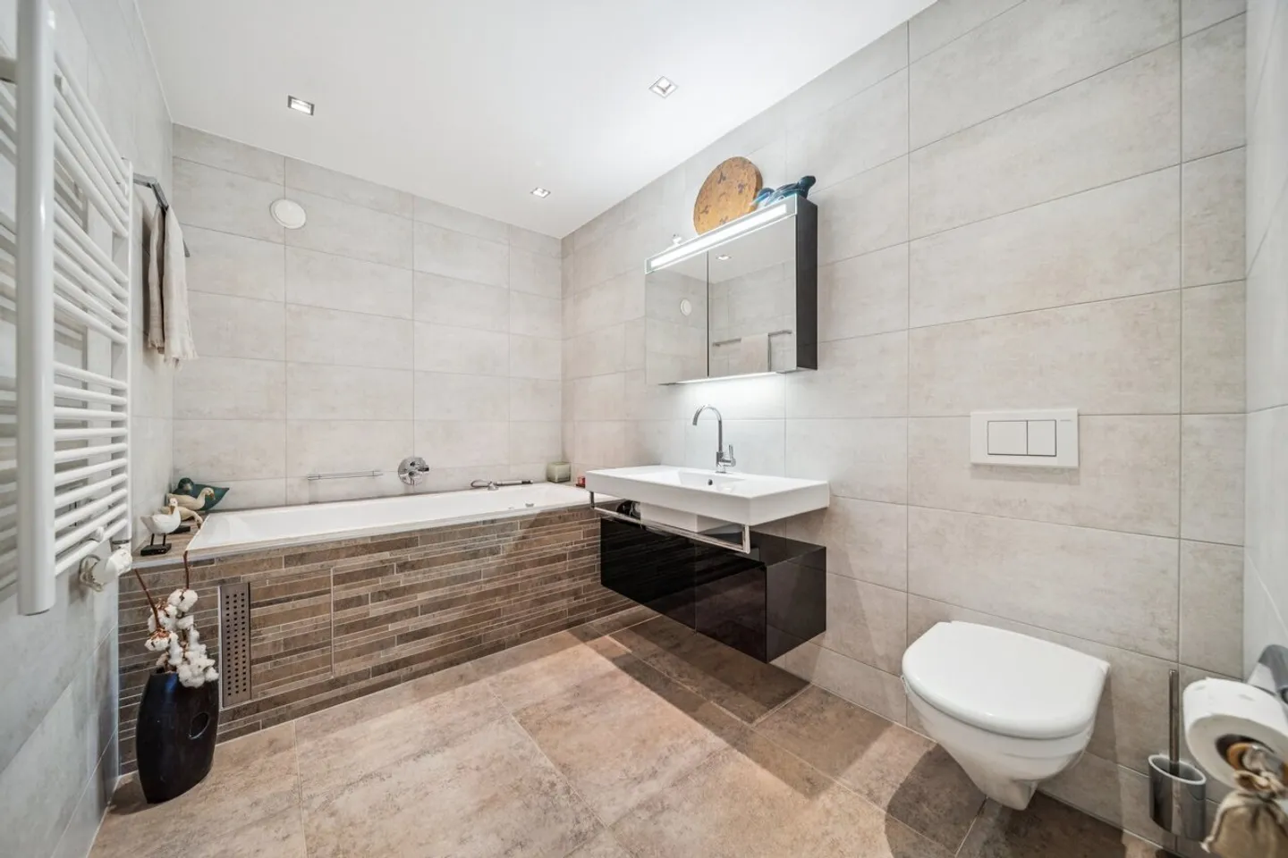 Magnifico duplex nel centro città con vista lago - Foto 11 di 13