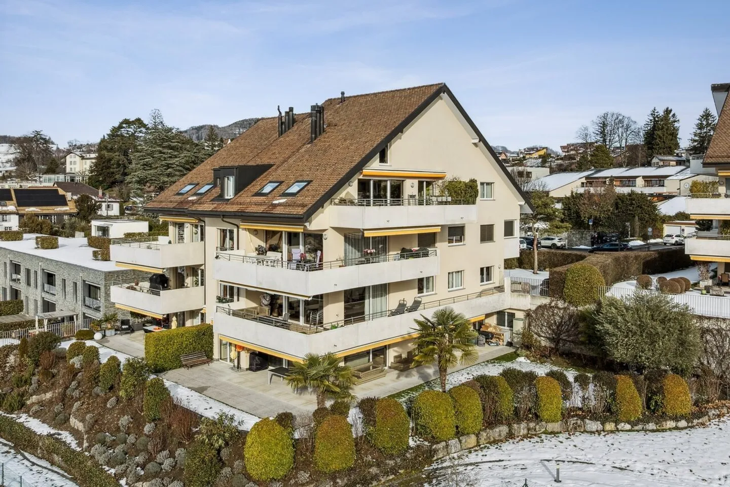 Magnifico duplex nel centro città con vista lago - Foto 2 di 13