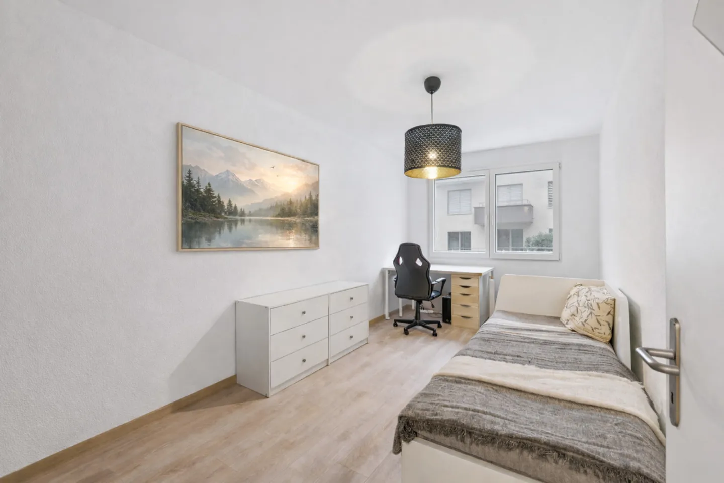 Appartement de 3.5 pièces à "deux pas du Lac" - Photo 5 sur 8