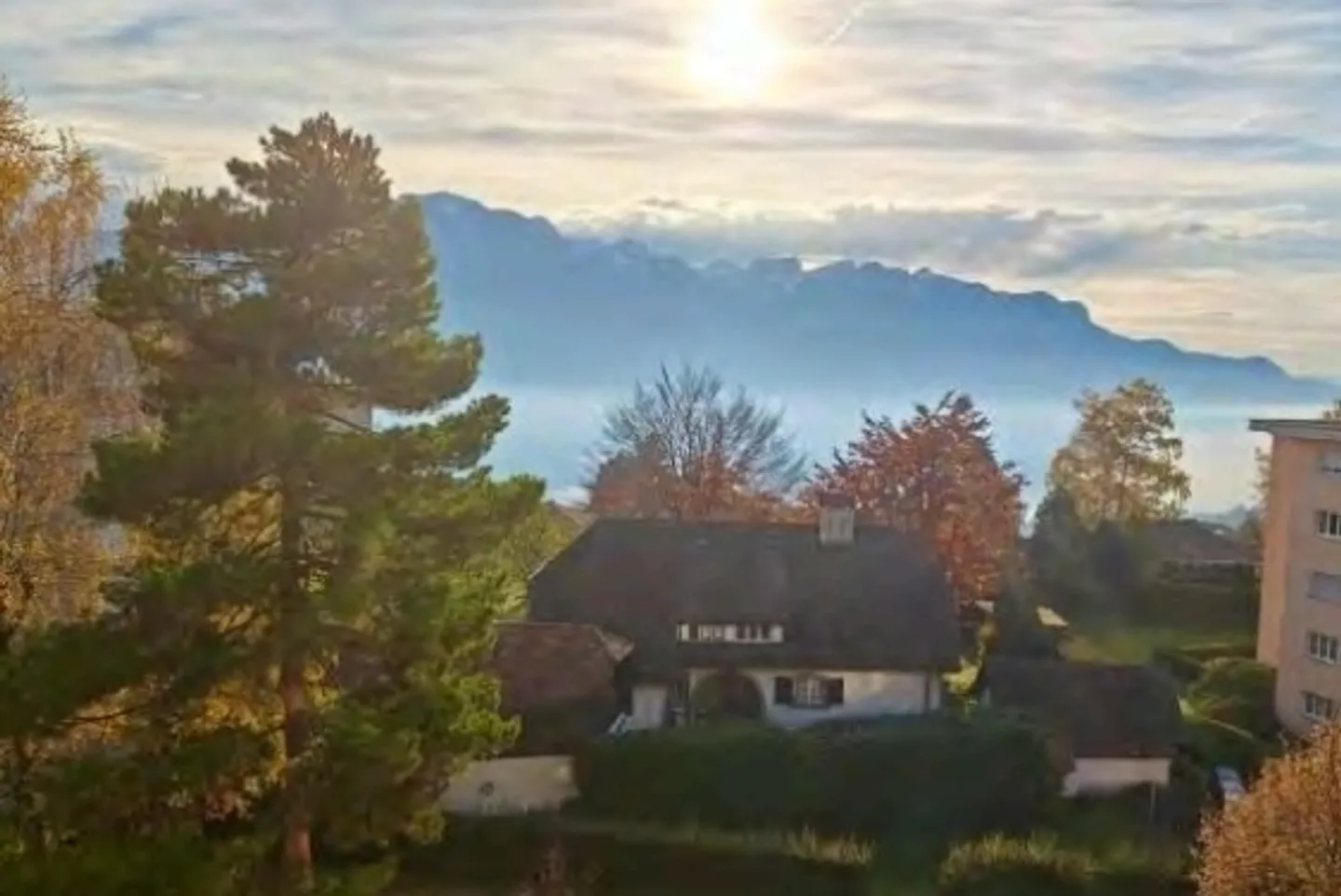 Garantierter "Coup de Coeur"! Vollständig renovierte Wohnung mit atemberaubendem Blick - Foto 10 von 10