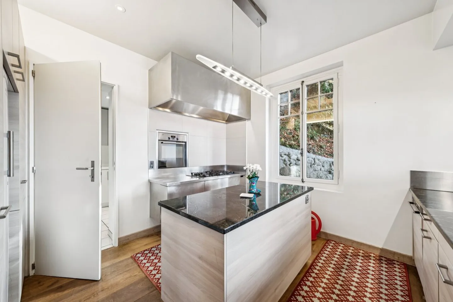 Unique, authentique Chalet, caractère incontestable et vue imprenable - Photo 6 sur 13