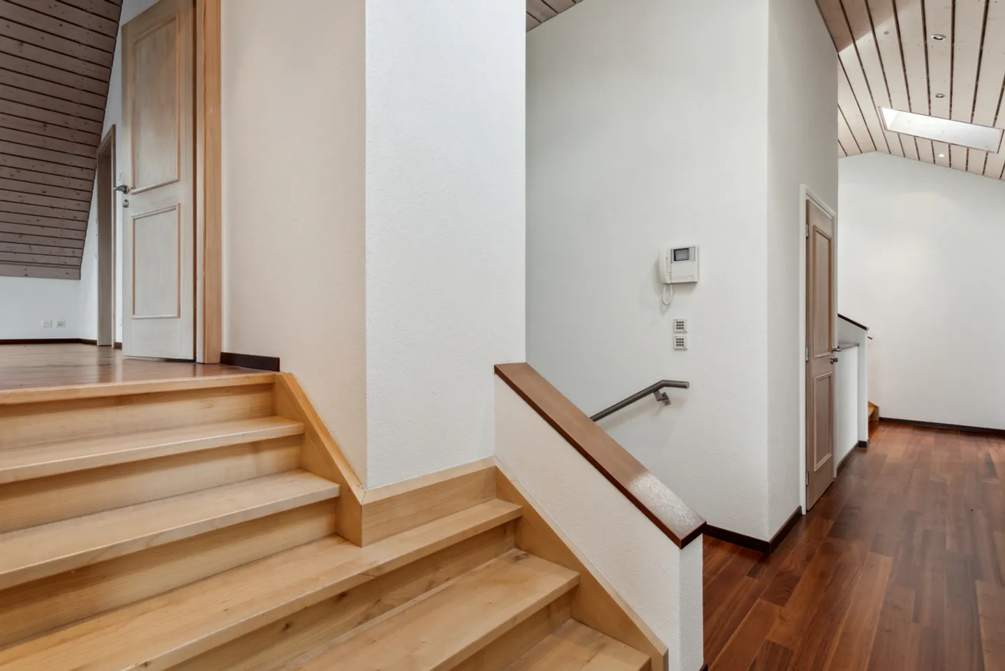 Sehr schönes Duplex mit Panoramablick auf den See! - Foto 11 von 13