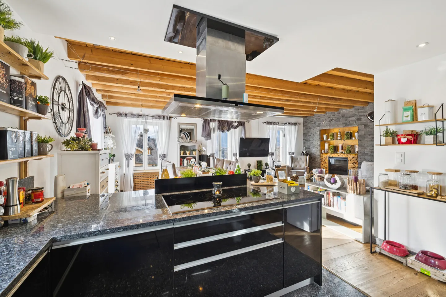 Appartement 5,5 pièces "coup de coeur" avec terrasse de 60m2 - Foto 3 von 13