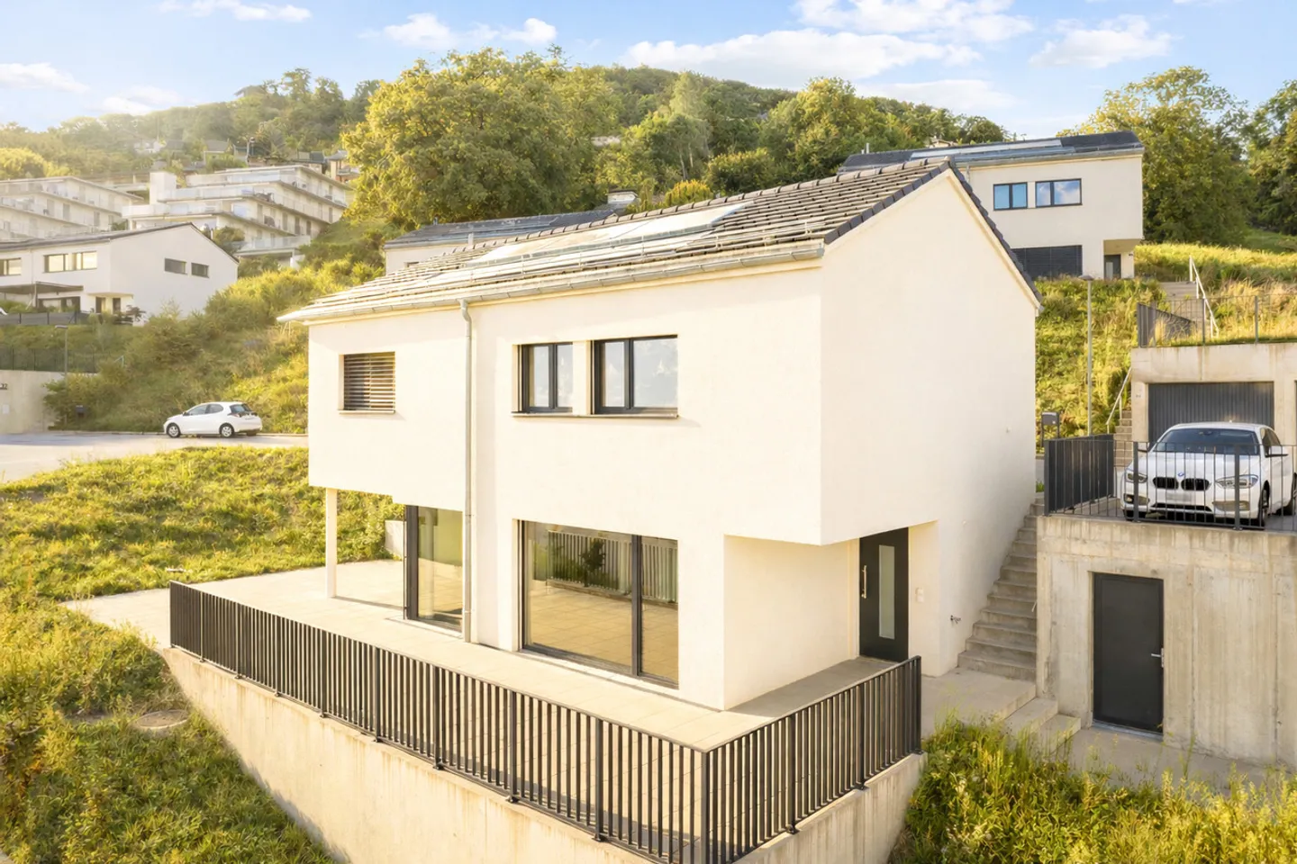 Contemporary Family Villa in a Peaceful Neighborhood - Photo 1 of 13