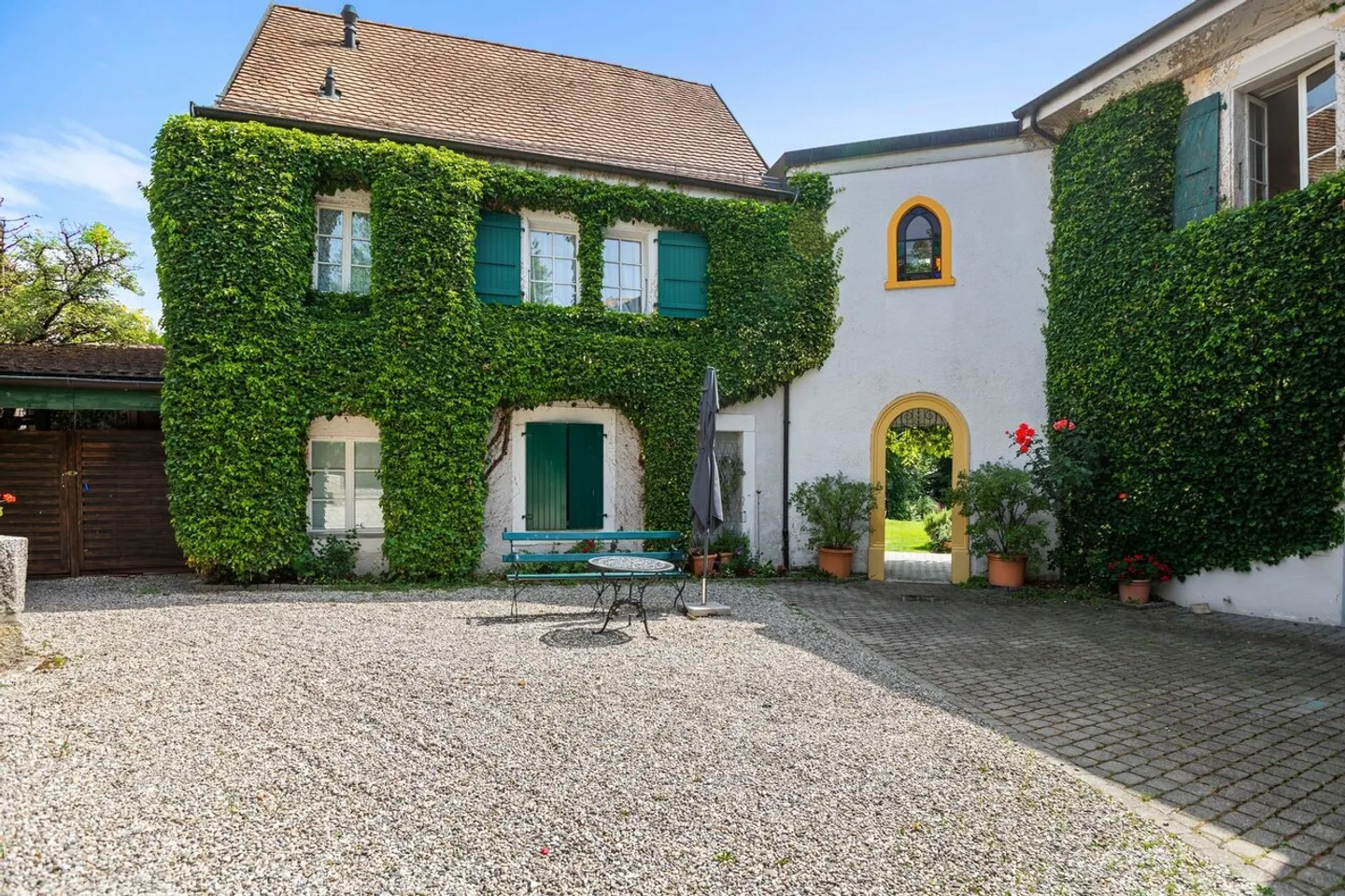 Proprietà prestigiosa nel cuore del villaggio - Foto 1 di 7