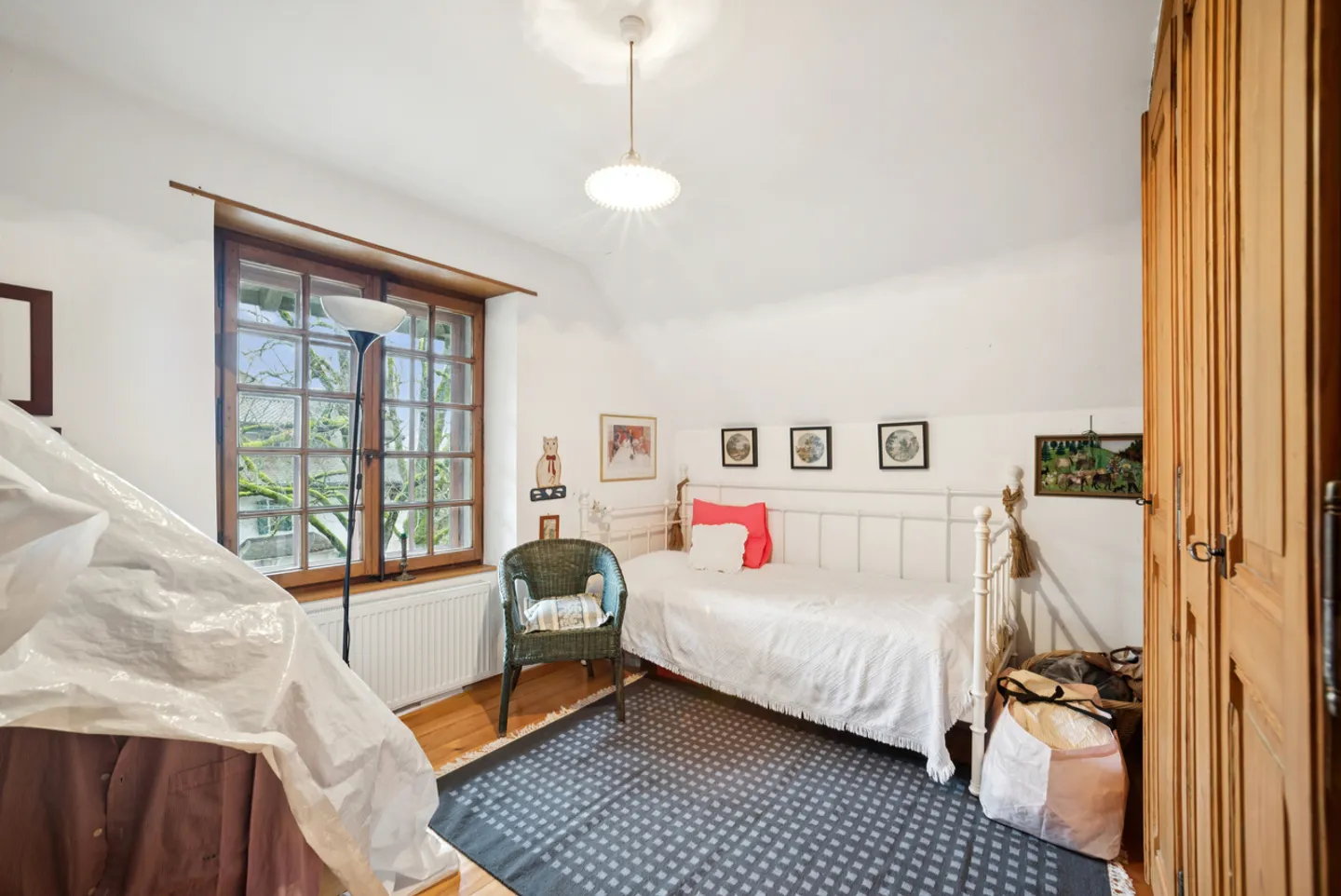 Manor House - Charm and Prestige on the Heights - Photo 10 of 13