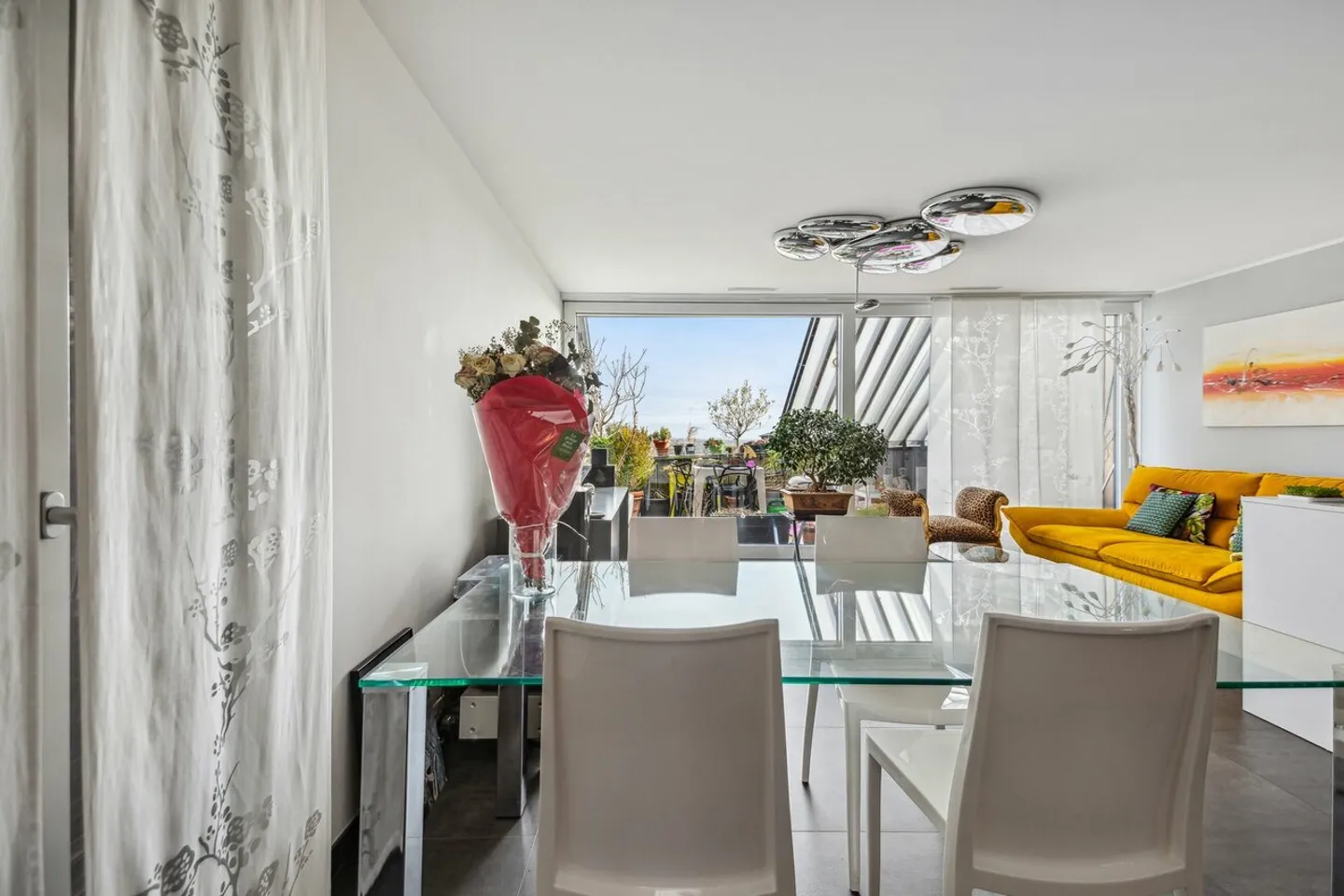 Un appartement en duplex, unique entre nature et élégance - Photo 9 sur 9