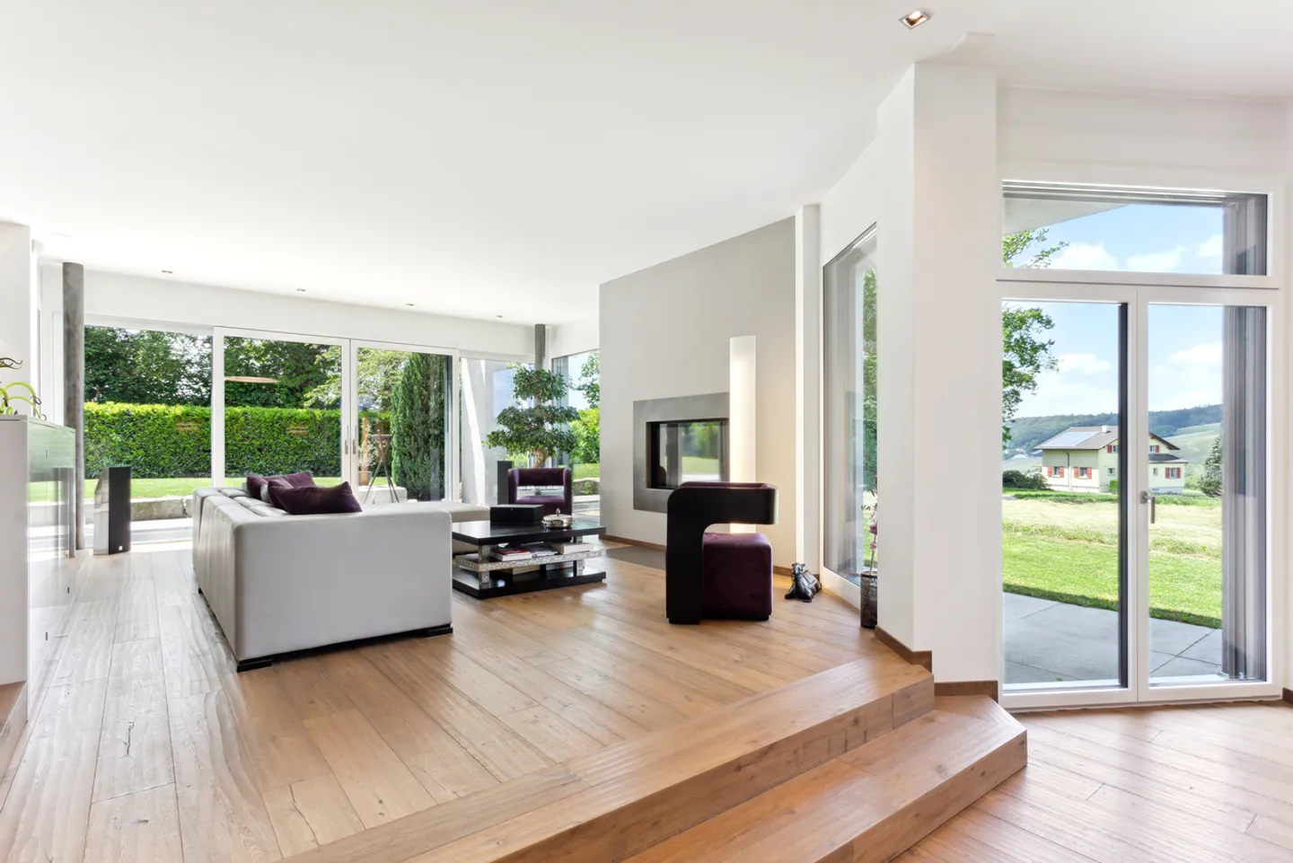 Villa contemporanea di alto standing al confine con la zona agricola - Foto 6 di 13