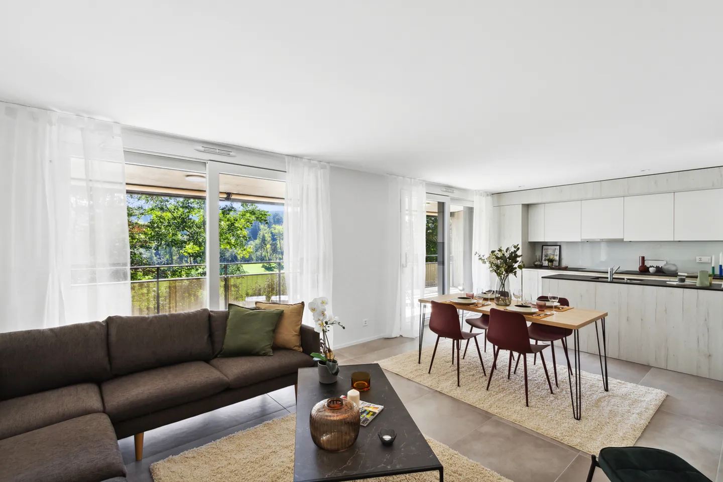 Magnificent new 4.5-room apartment with unobstructed view - Photo 2 of 13