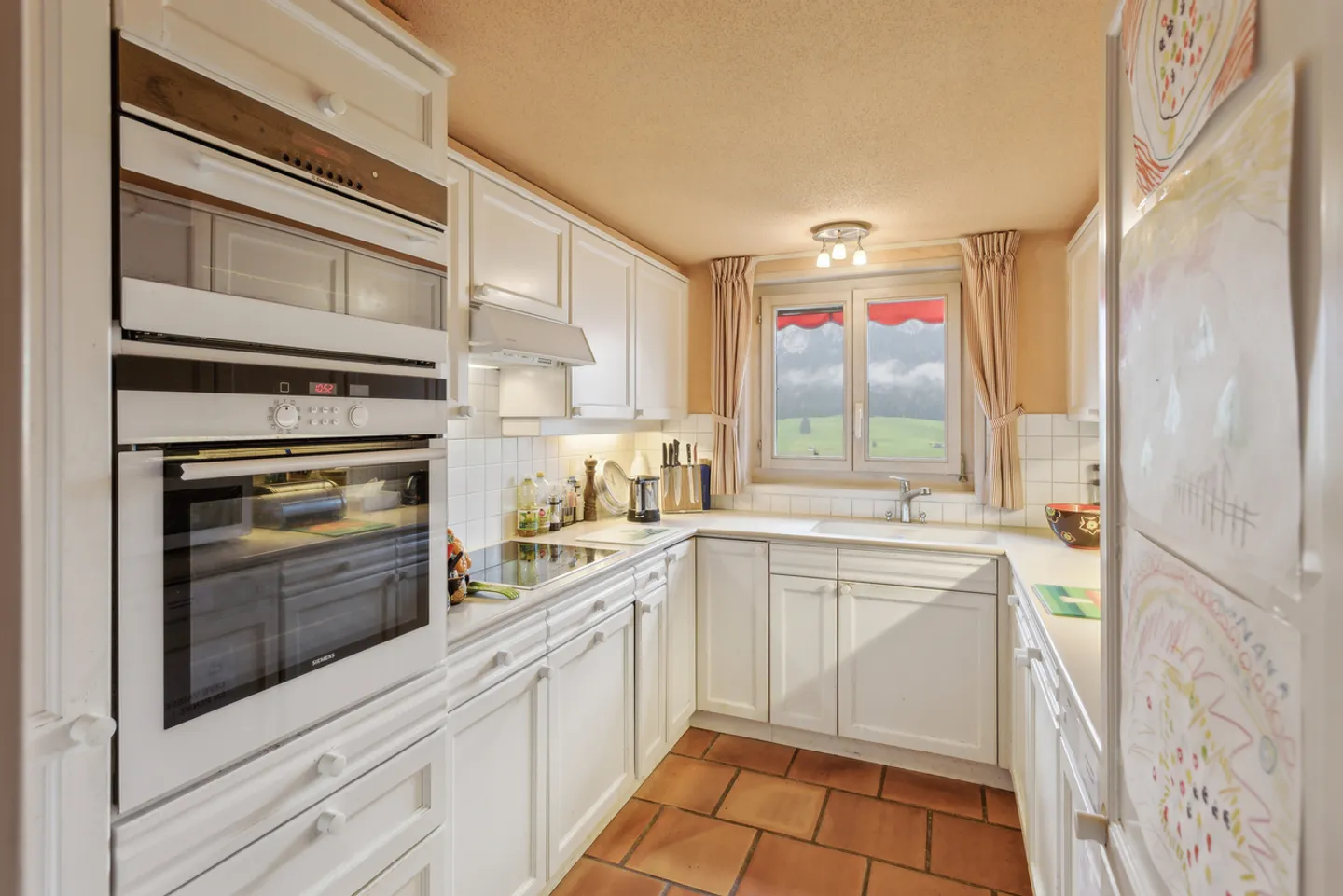 Chaleureux appartement en duplex à Château-d'Oex avec cheminée - Photo 8 sur 13