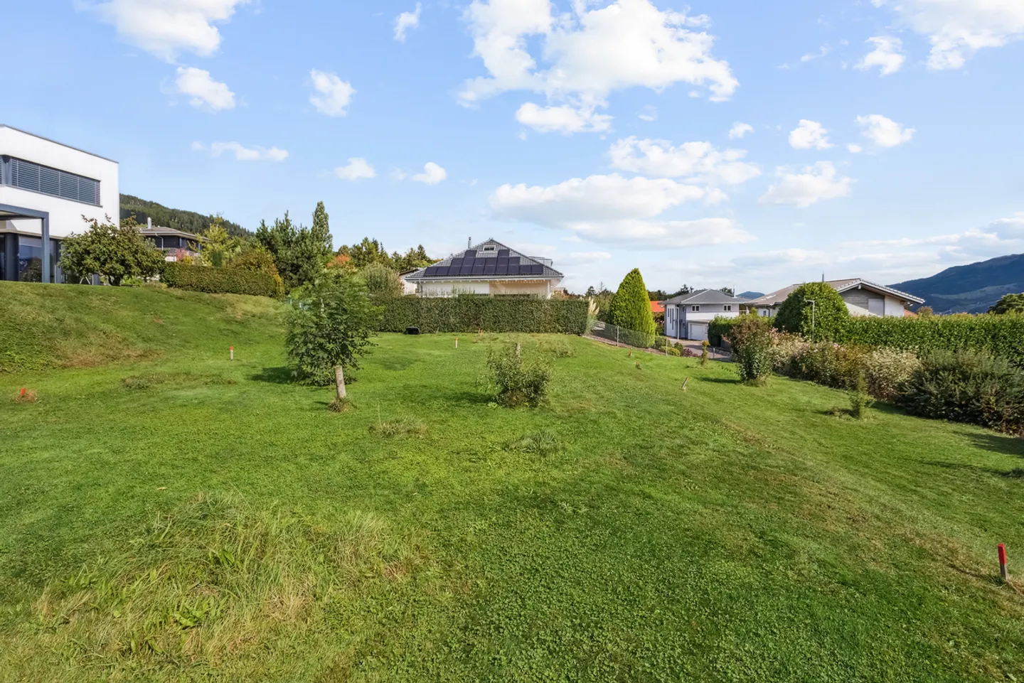Building plot with valid permit and construction project - Photo 8 of 10