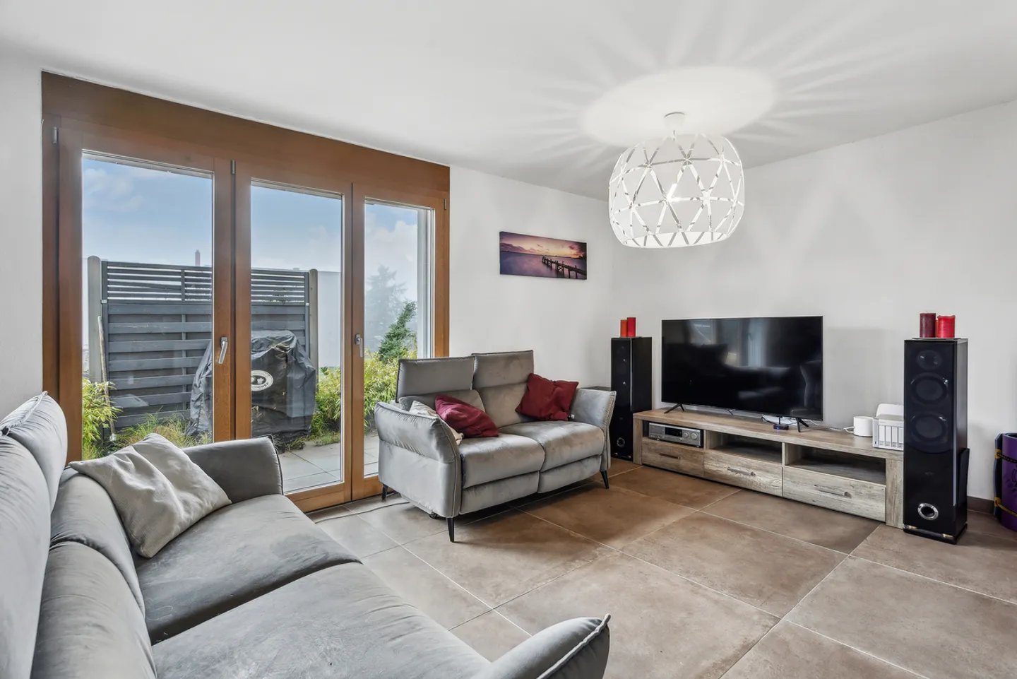 4.5-room adjoining villa ideal for a family - Photo 4 of 10