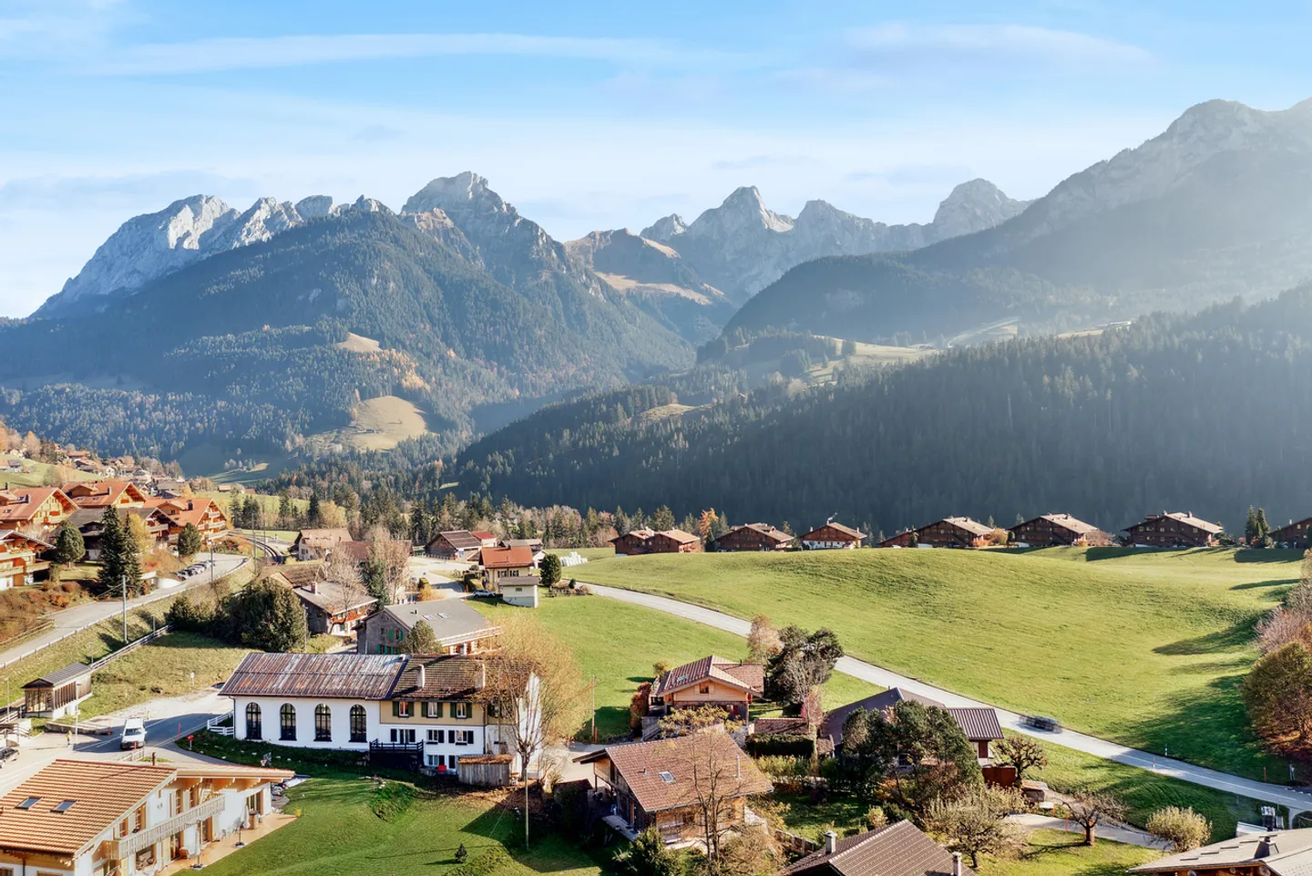 Casa atipica situata nel cuore di Château-d'Oex - Foto 10 di 10