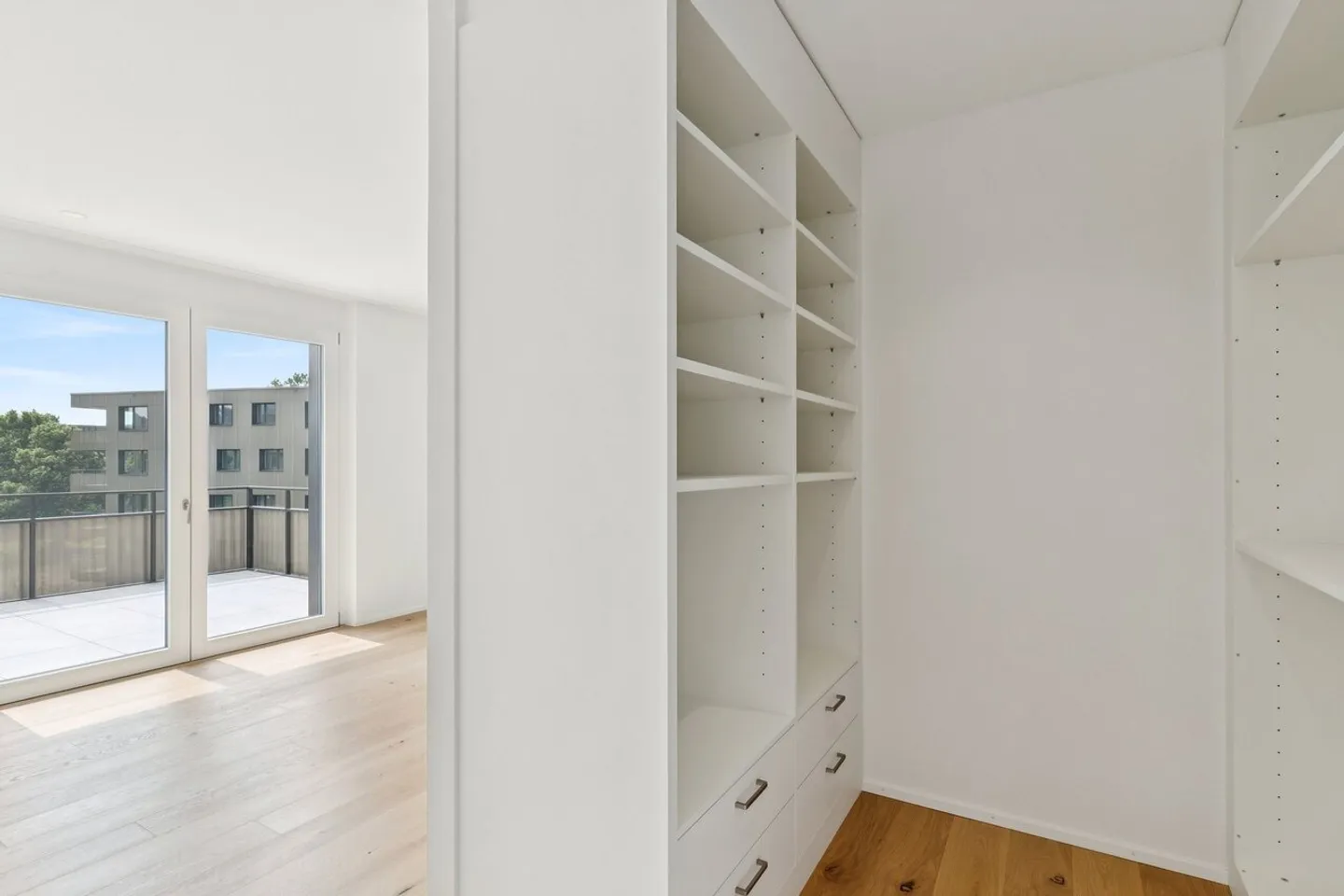 Exceptionnel attique avec vue panoramique dans un éco-quartier moderne - Photo 9 sur 13
