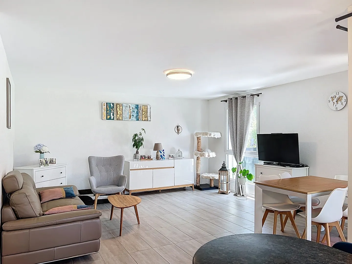 Recent apartment, crossing with private enclosed garden - Photo 4 of 6