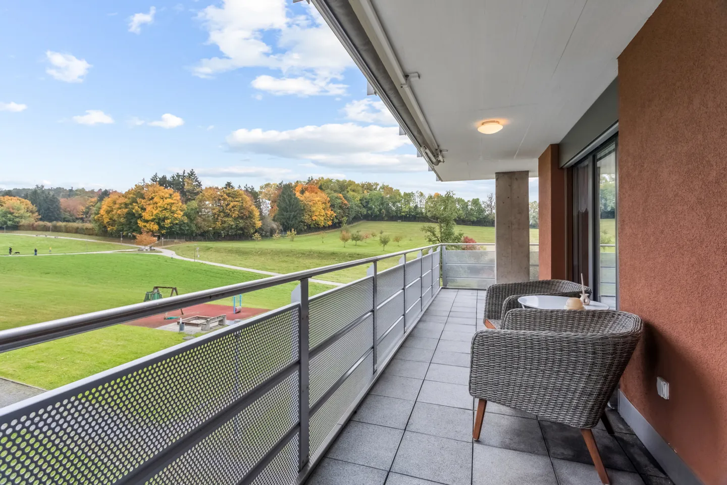 EXCLUSIVITY! Beautiful 3.5-room apartment in the heart of Cormanon - Photo 2 of 6