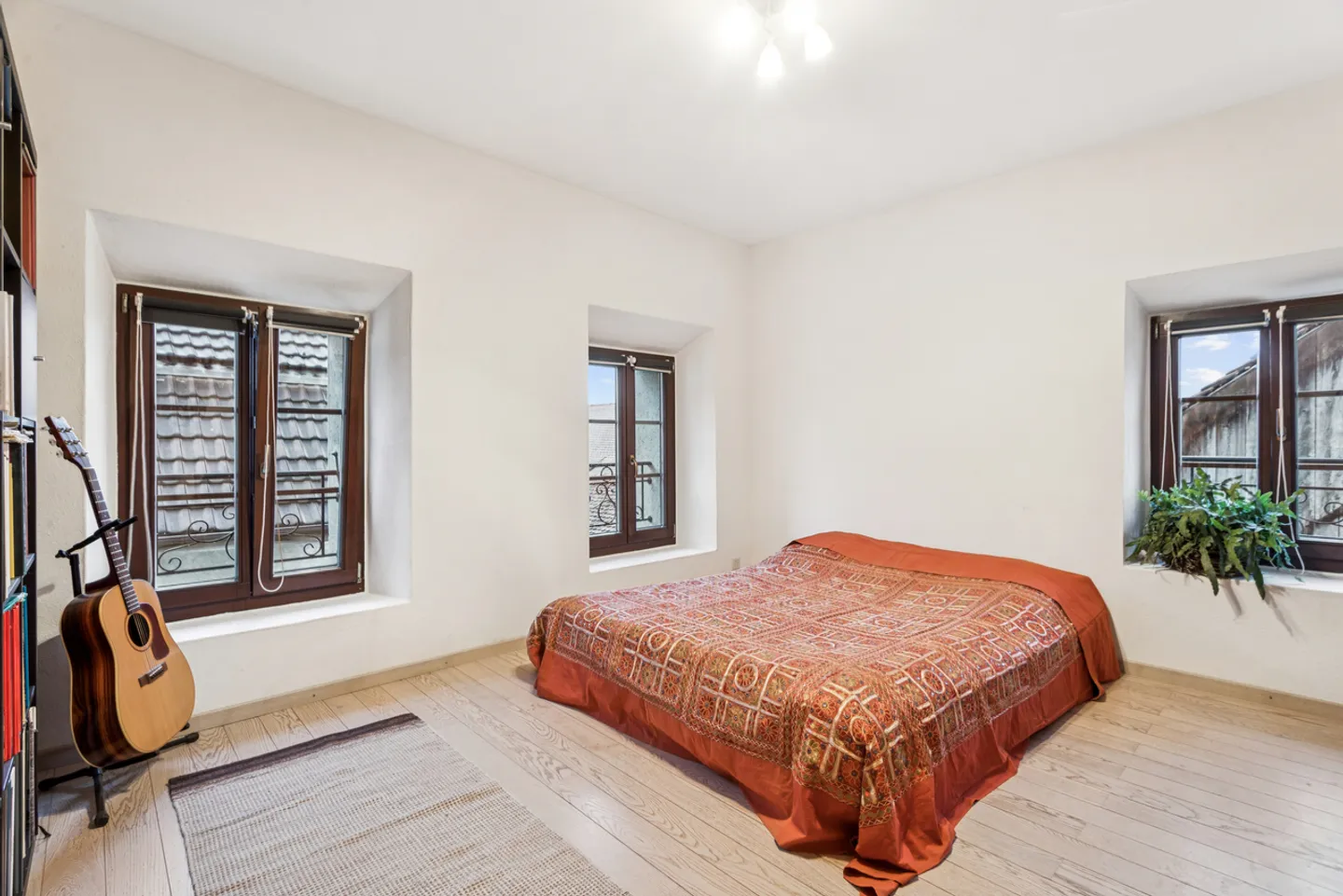 Magnificent renovated farmhouse with a lot of character and close to the lake - Photo 9 of 13