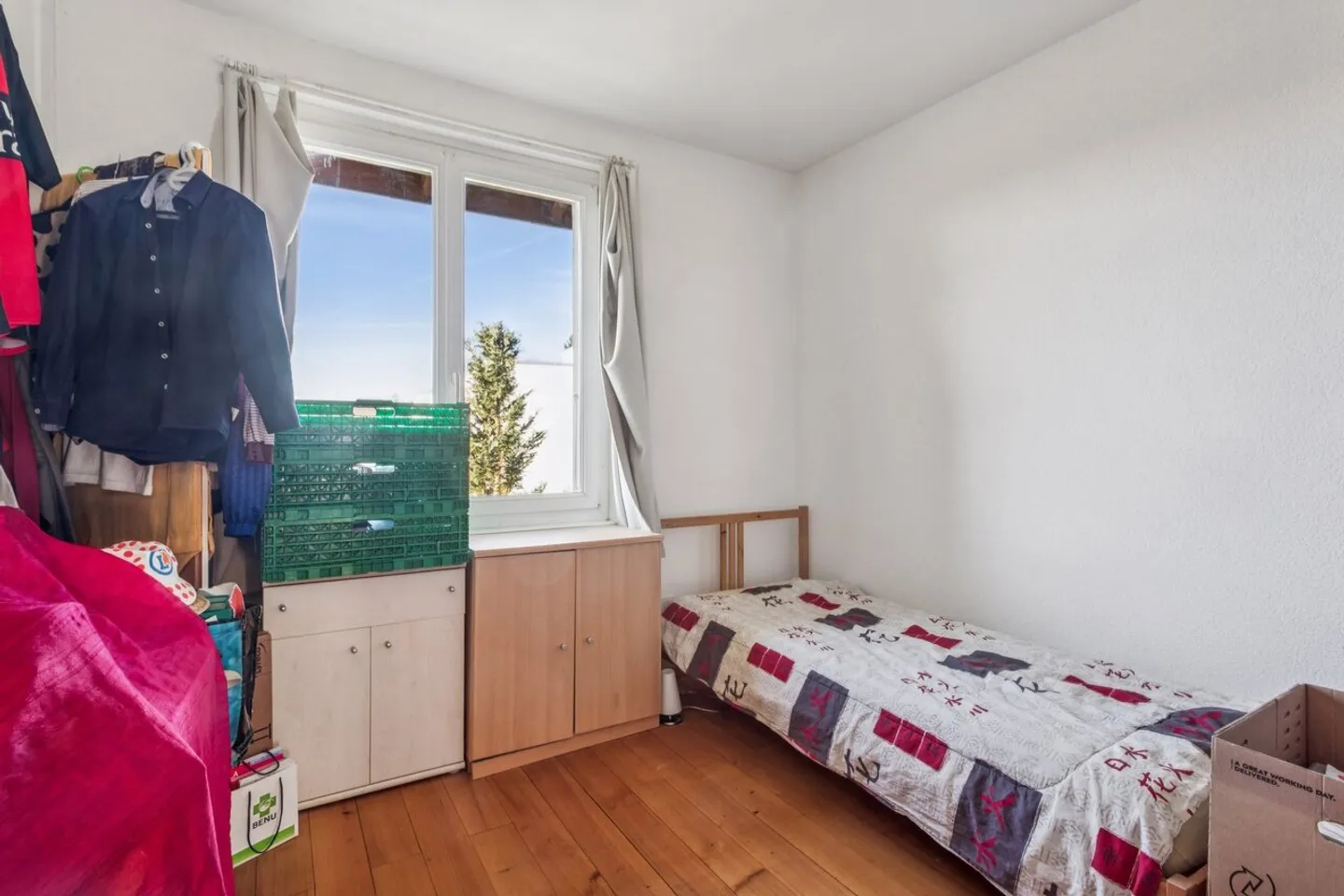 Einfamilienhaus mit Garten und Blick auf die Berge - Foto 9 von 13