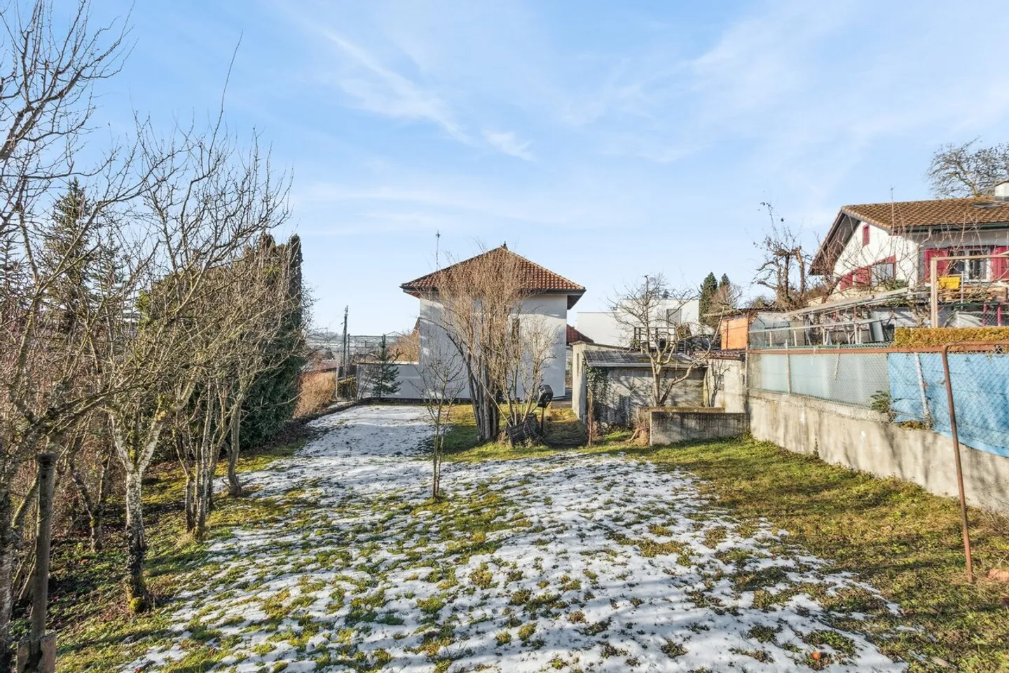Einfamilienhaus mit Garten und Blick auf die Berge - Foto 13 von 13