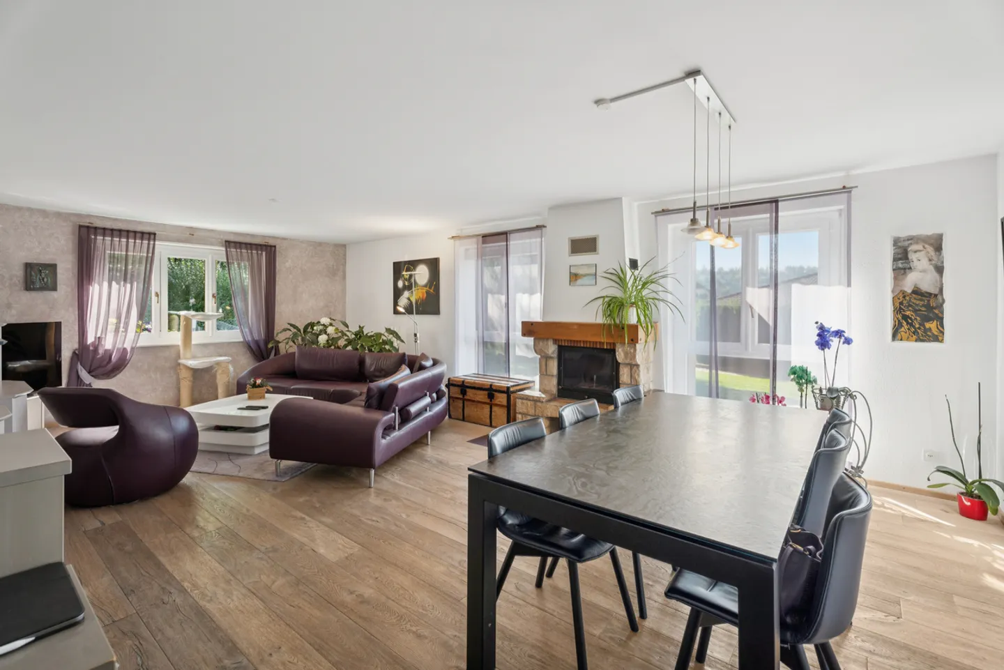 Élégante villa familiale au coeur de Cugy (FR) - Foto 3 von 10