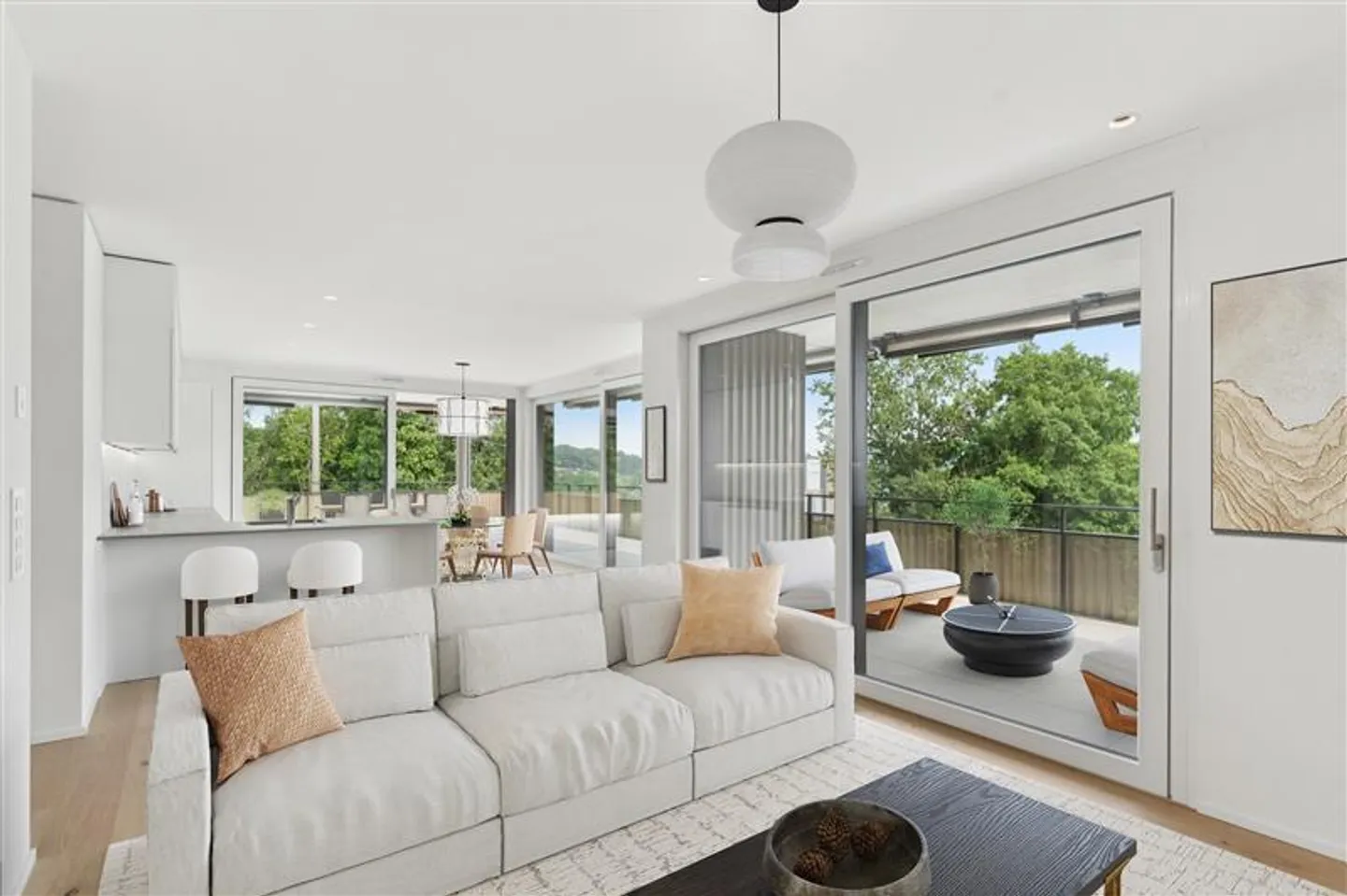 Magnificent new penthouse surrounded by a green panorama - Photo 1 of 13