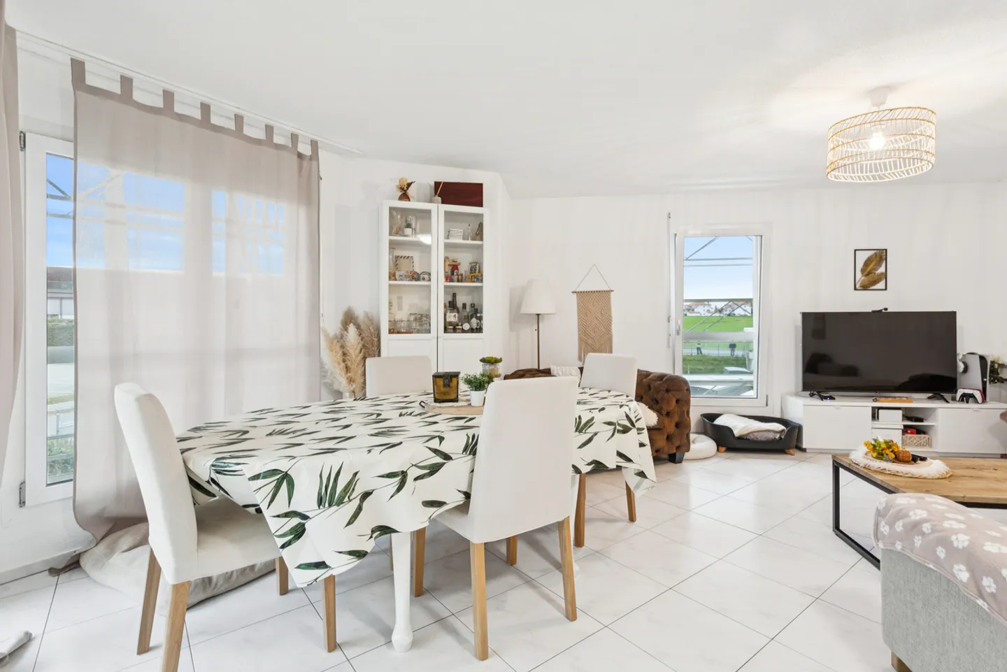 Beautiful apartment in a family neighborhood - Photo 3 of 13