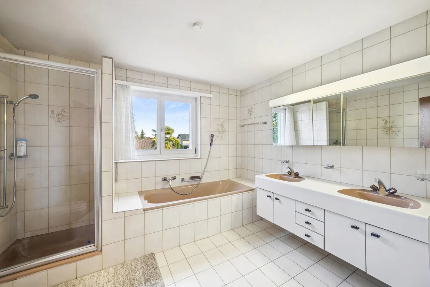 Grande casa di 6,5 stanze su ampio terreno a Meyriez - Foto 11 di 13