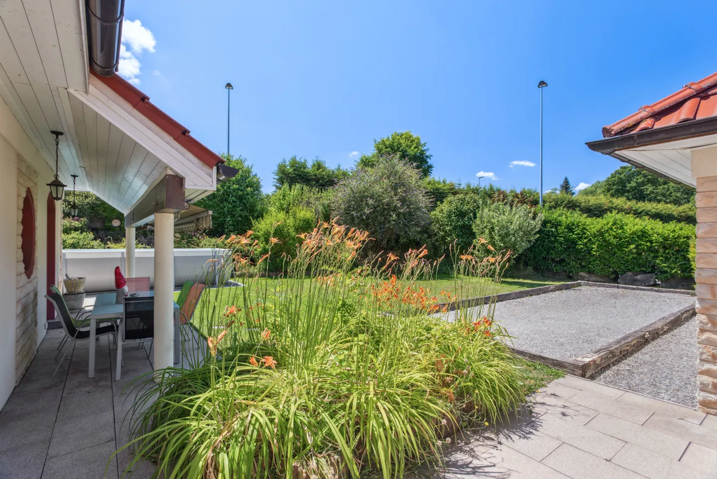 Bella casa con due appartamenti indipendenti alle porte di Friburgo - Foto 11 di 13