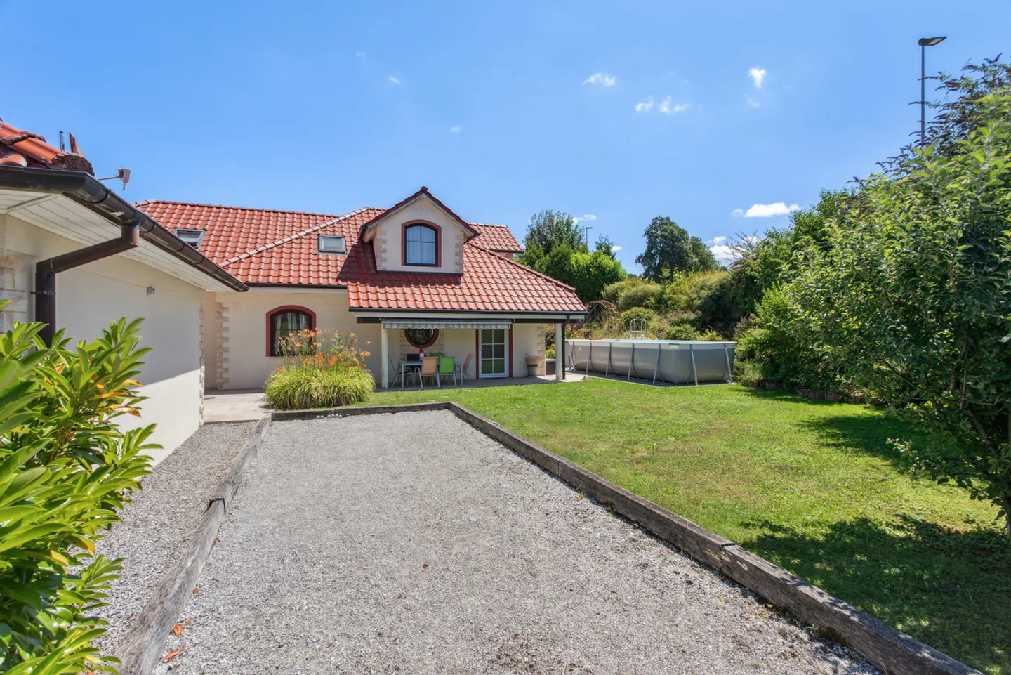 Bella casa con due appartamenti indipendenti alle porte di Friburgo - Foto 13 di 13