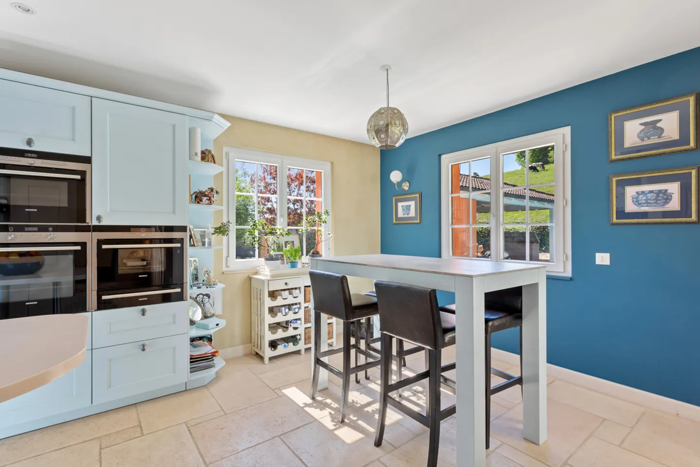 Superbe propriété dans un cadre verdoyant proche de Fribourg - Foto 4 di 13